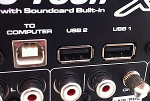 DJ-Tech X10 review: USB hub