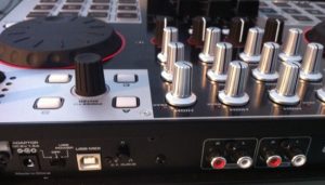 DJ-Tech 4Mix review rear