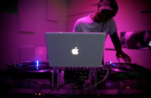 Mac DJ