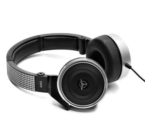 AKG Tïesto K67