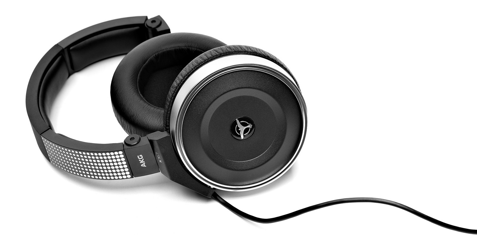 AKG K167