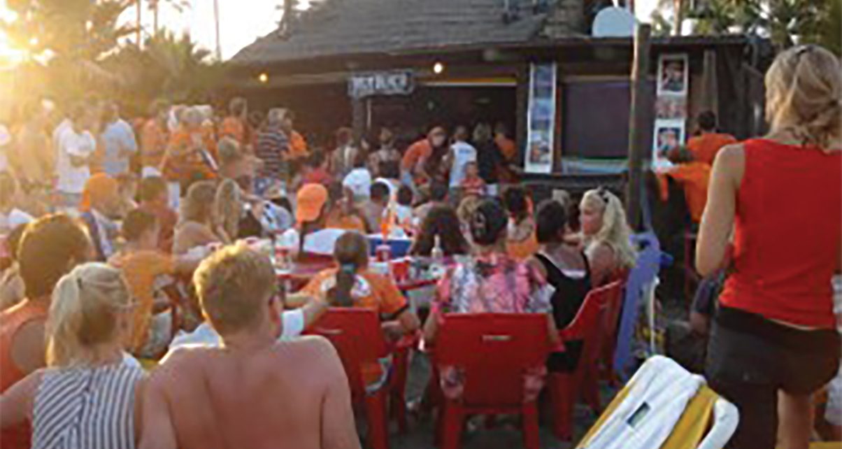 Your Questions What's The Difference Between Lounge & Club DJing