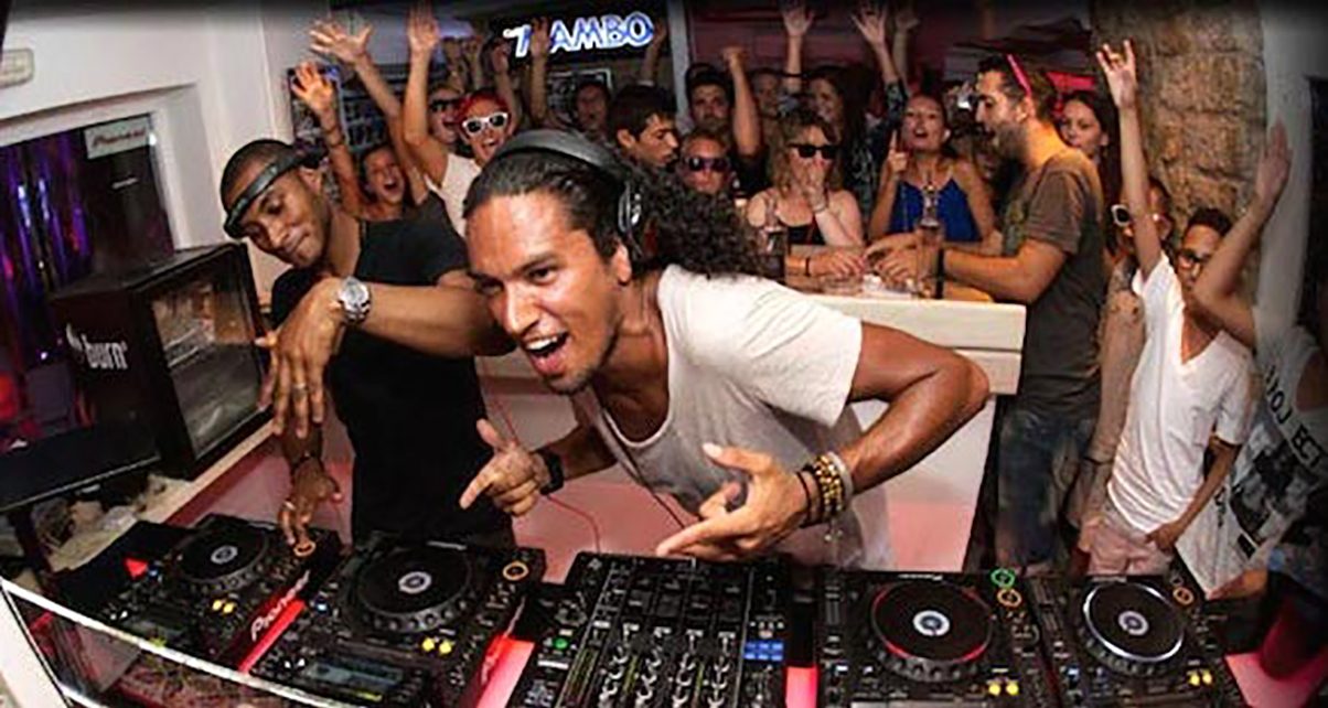 What's The Best Way To Fund My First DJ SetUp? Digital DJ Tips