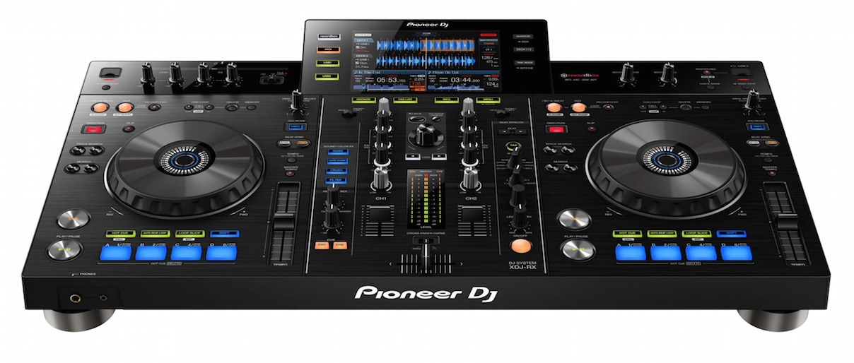 7 Things I Learned DJing Without A Laptop This Weekend