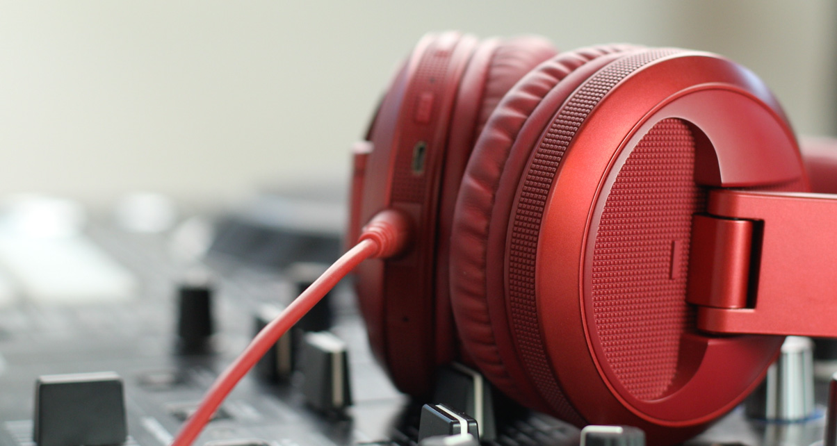 Pioneer DJ HDJ-X5BT Headphones Review - Digital DJ Tips