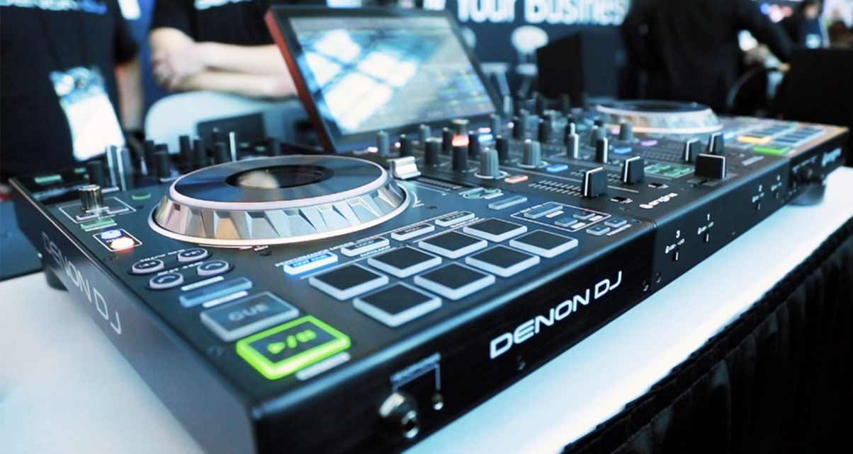 THIẾT BỊ CỦA DENON DJ GIỜ ĐÂY CÓ THỂ KẾT NỐI WIFI VÀ SỬ DỤNG NHẠC TRỰC TUYẾN - ảnh 1 Hình ảnh: THIẾT BỊ CỦA DENON DJ GIỜ ĐÂY CÓ THỂ KẾT NỐI WIFI VÀ SỬ DỤNG NHẠC TRỰC TUYẾN số 1