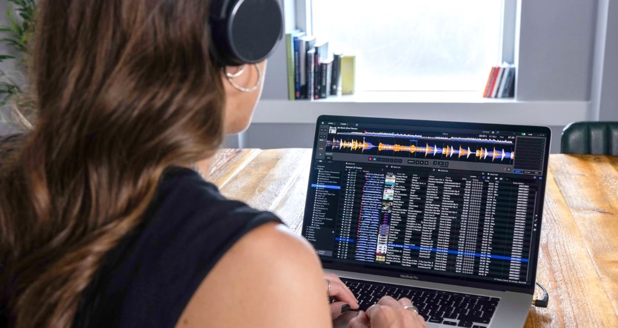 Rekordbox Professional Plan Brings Unlimited Cloud Storage To DJs