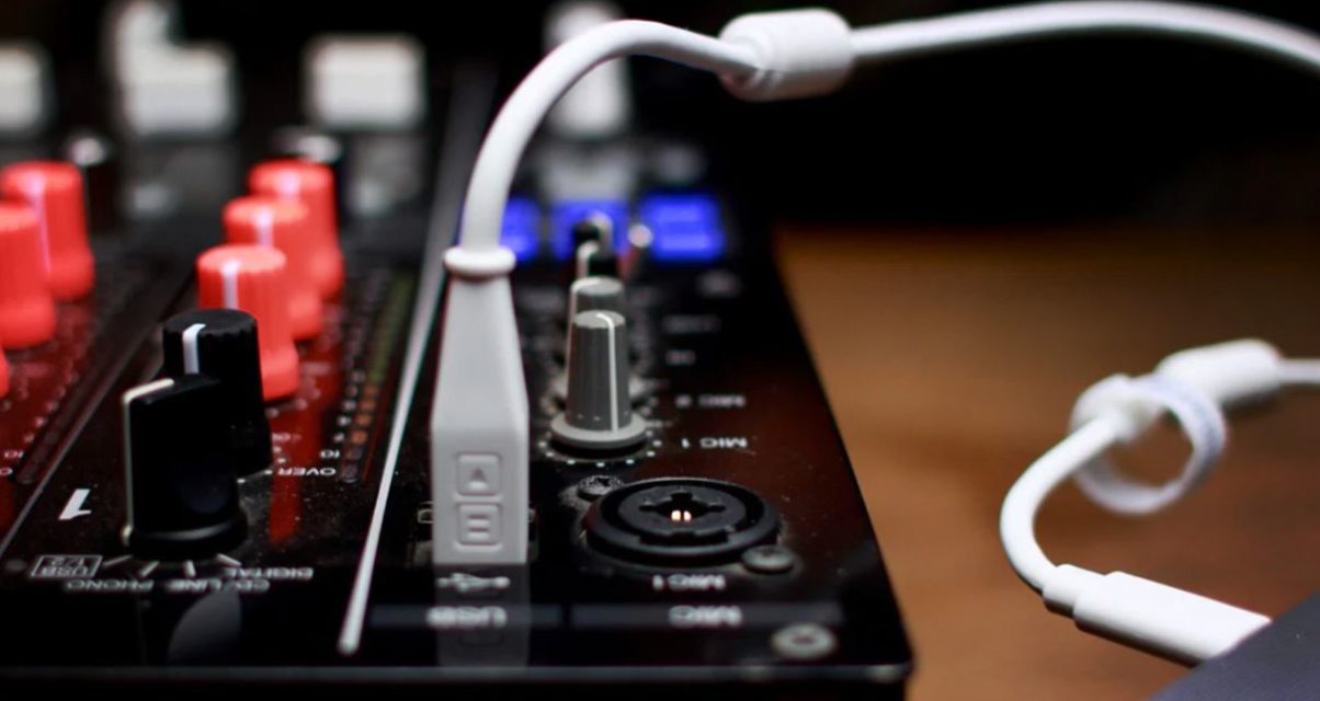 DJ TechTools USB & Audio Cables Review Digital DJ Tips