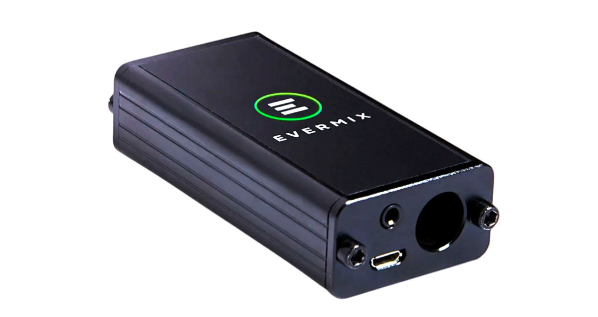 A black EvermixBox5 recording device against a transparent background.