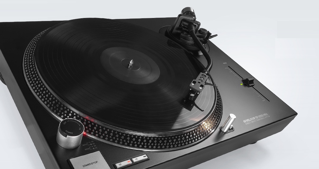 Reloop Ups Its Entry Level Turntable Game With RP-2000 Mk4 Reloop Ups Its Entry Level Turntable Game With RP-2000 Mk4
